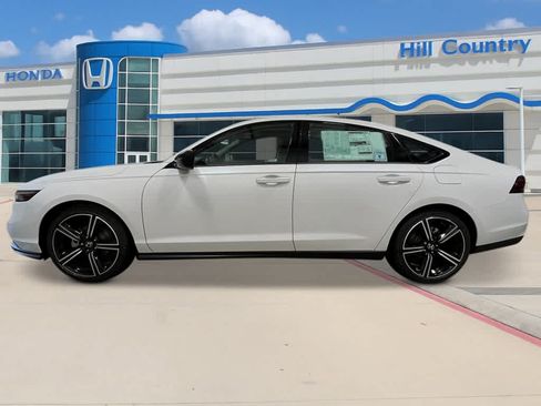 New 2026 Honda Accord SE image 2