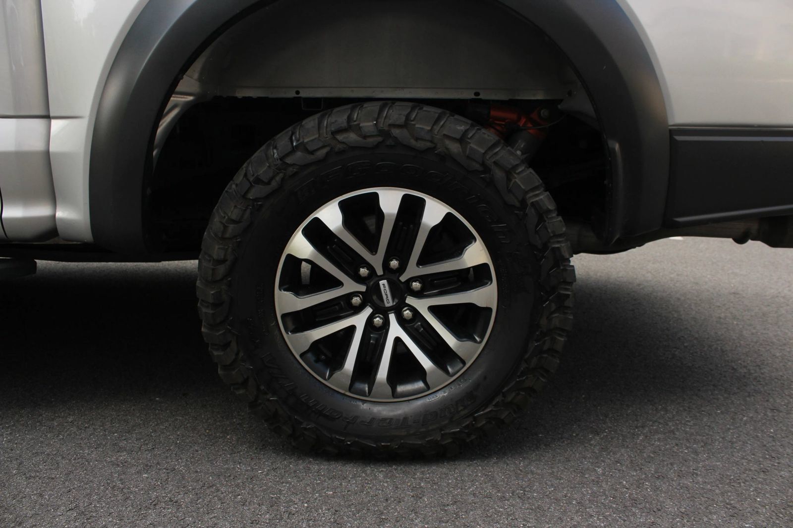 Used 2019 Ford F150 Raptor w/ Equipment Group 801A Mid AWD/4WD image 10