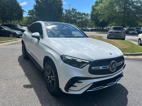 Certified 2026 Mercedes-Benz GLC 300 4MATIC image 3
