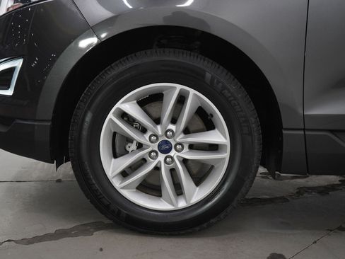 Used 2018 Ford Edge SEL w/ Equipment Group 201A AWD/4WD image 29