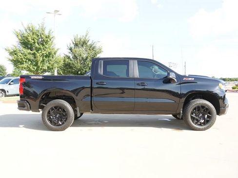 Used 2023 Chevrolet Silverado 1500 LT Trail Boss AWD/4WD image 10