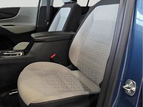 Used 2024 Chevrolet Equinox LS w/ LS Convenience Package FWD image 14
