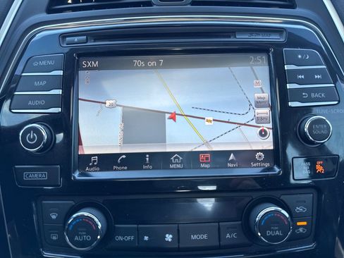 Used 2016 Nissan Maxima 3.5 SL image 25