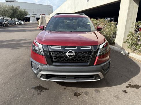 Used 2023 Nissan Pathfinder Rock Creek image 3