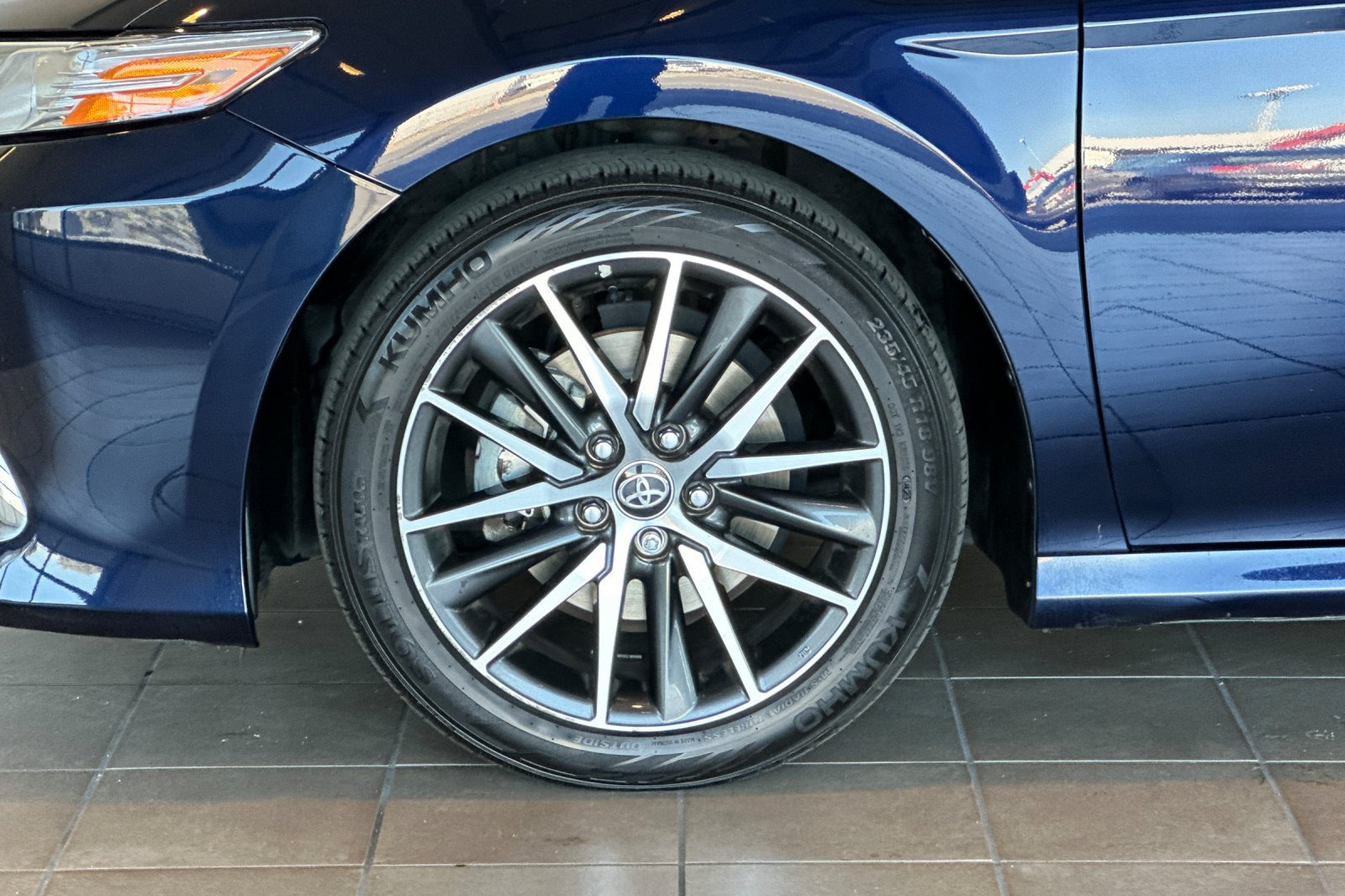 Certified 2021 Toyota Camry XLE FWD image 25