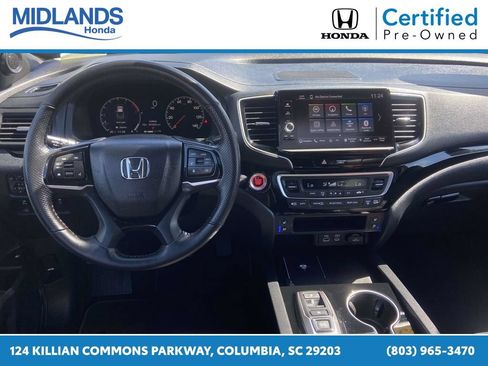 Certified 2025 Honda Ridgeline Black Edition image 11