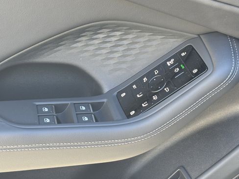 Used 2026 Audi A6 Premium Plus image 14