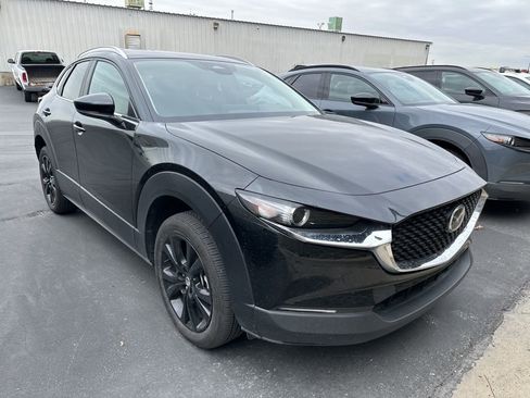 Used 2025 MAZDA CX-30 AWD 2.5 S w/ Select Sport Pkg image 3