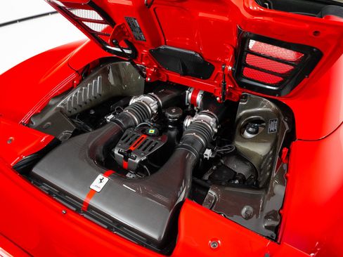 Used 2015 Ferrari 458 Speciale A image 65