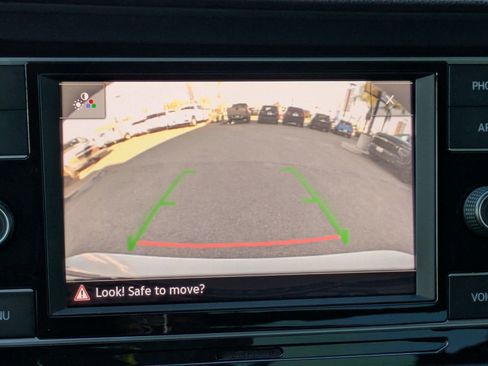 Used 2023 Volkswagen Jetta S image 19