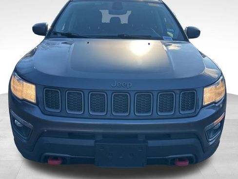 Used 2019 Jeep Compass Trailhawk image 14