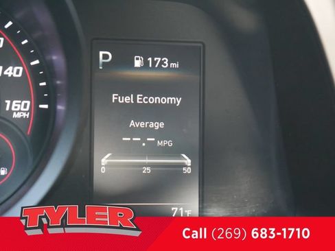 Used 2022 Hyundai Elantra SEL FWD image 40