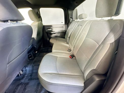 Used 2023 RAM 2500 Big Horn w/ Level 1 Equipment Group image 21