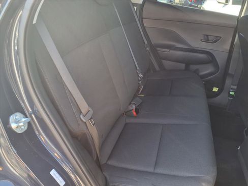 New 2026 Hyundai Kona SE image 9