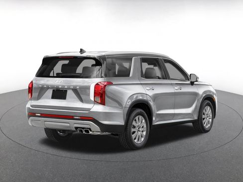 Used 2024 Hyundai Palisade SEL FWD image 2