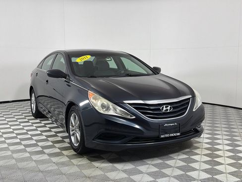 Used 2011 Hyundai Sonata GLS w/ Popular Equipment Pkg 2 FWD image 3
