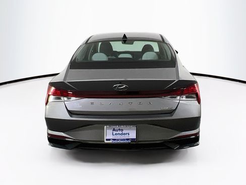 Used 2023 Hyundai Elantra Limited FWD image 6