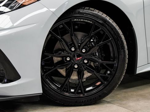 Used 2023 Chevrolet Corvette Stingray Preferred Cpe image 3