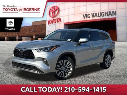 Used 2023 Toyota Highlander Platinum