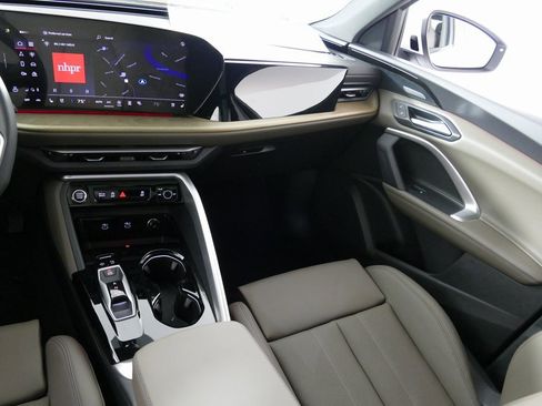 New 2025 Audi Q5 Premium Plus image 24