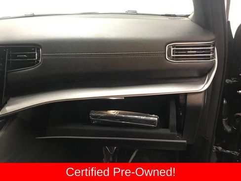 Certified 2025 Jeep Wagoneer Series II image 41