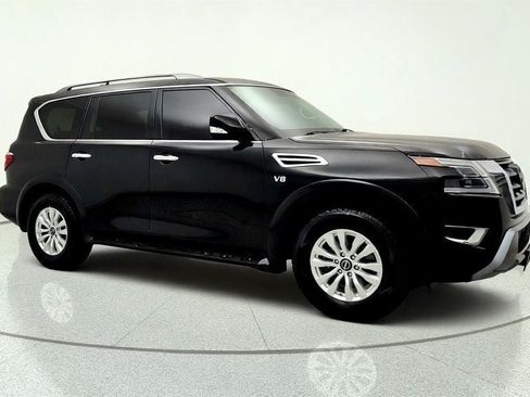 Used 2021 Nissan Armada SV AWD/4WD image 3