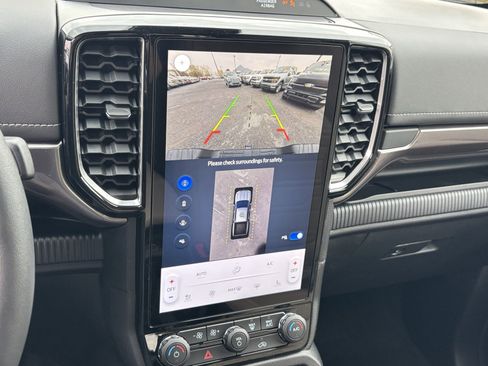 New 2025 Ford Ranger Lariat w/ FX4 Off-Road Package image 6