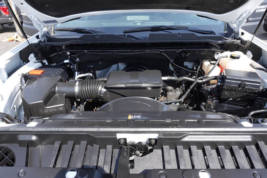 Used 2025 Chevrolet Silverado 2500 Custom w/ Custom Convenience Package AWD/4WD image 56
