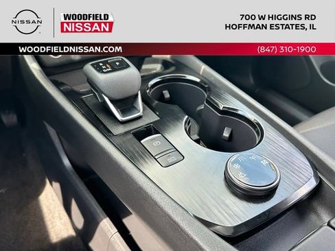 Certified 2023 Nissan Rogue SV w/ SV Premium B Package AWD/4WD image 33