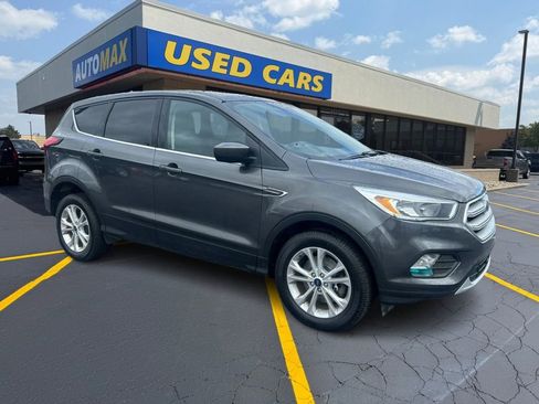 Used 2019 Ford Escape SE AWD/4WD image 4