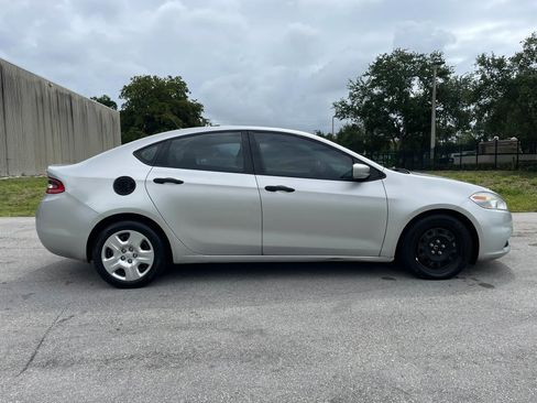 Used 2013 Dodge Dart SE w/ Value Group image 8