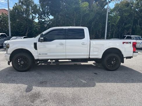 Used 2019 Ford F250 Lariat w/ Lariat Ultimate Package image 4
