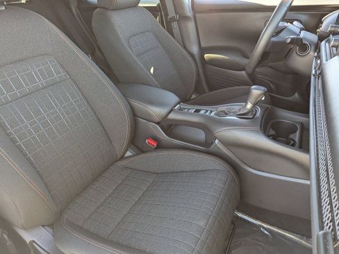Used 2024 Honda HR-V Sport image 8