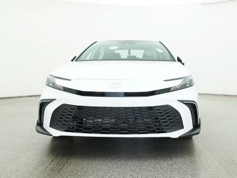 Used 2026 Toyota Camry SE FWD image 50