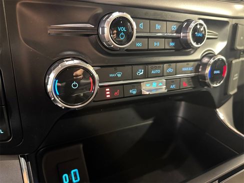 Used 2024 Ford F150 XLT w/ Equipment Group 302A MID image 30