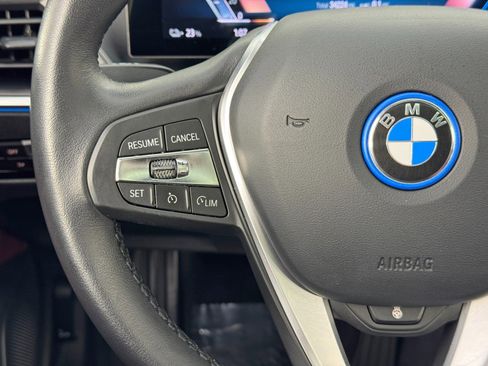 Used 2023 BMW i4 eDrive40 w/ Premium Package image 21