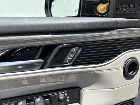 Certified 2022 Jeep Wagoneer Series II w/ Premium Group I RWD image 54