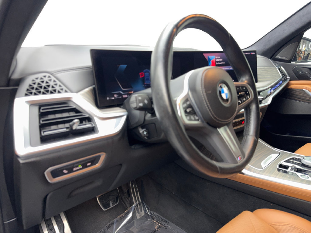 Used 2024 BMW X7 xDrive40i w/ Executive Package AWD/4WD image 57