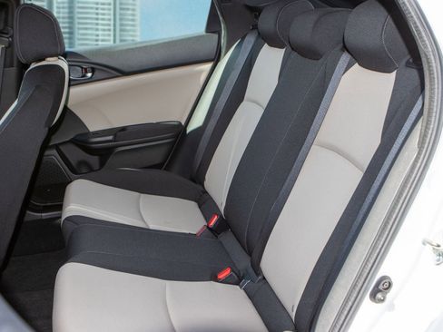 Used 2018 Honda Civic Sport image 16