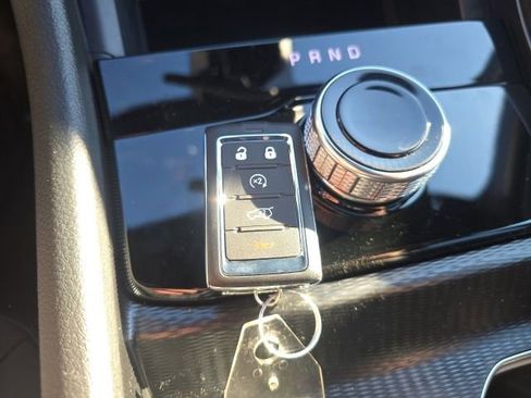 New 2025 Jeep Grand Cherokee L Laredo w/ Luxury Tech Group I image 31