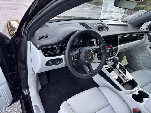 New 2026 Porsche Macan S image 4