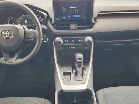 Used 2025 Toyota RAV4 XLE w/ Convenience Package FWD image 12