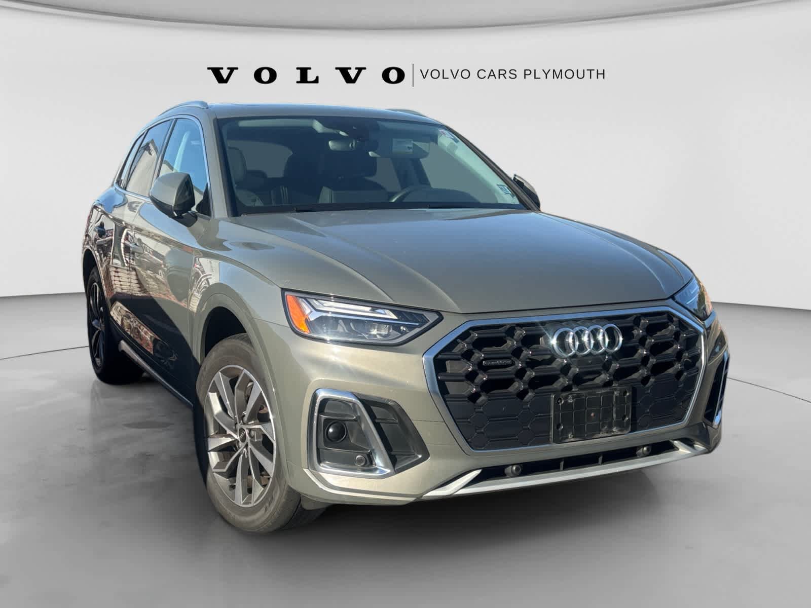 Used 2023 Audi Q5 2.0T Premium Plus AWD/4WD image 2