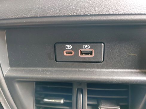 Used 2024 Nissan Murano SV image 13