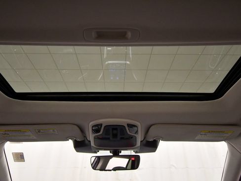 Used 2024 Subaru Outback Limited AWD/4WD image 16