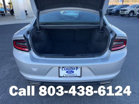 Used 2022 Dodge Charger SXT image 31