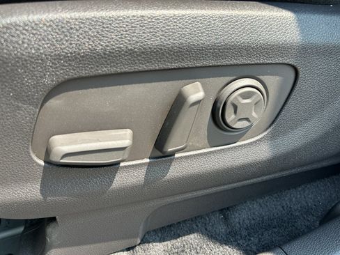 New 2026 Kia Carnival EX FWD image 20