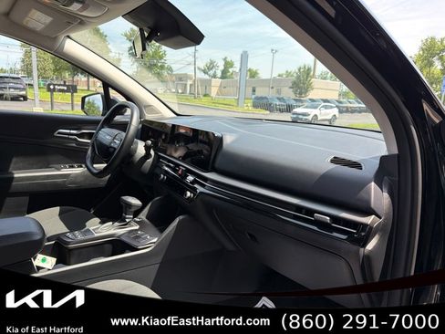 Used 2026 Kia Sportage LX w/ LX Convenience Package AWD/4WD image 12