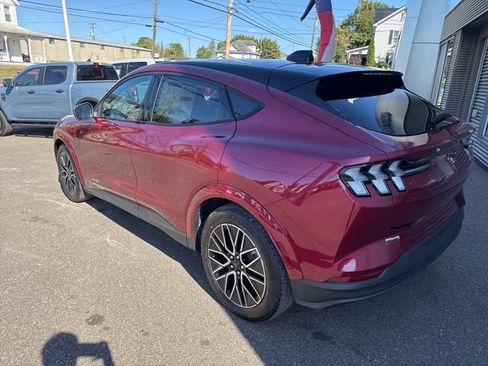 New 2025 Ford Mustang Mach-E Premium image 8