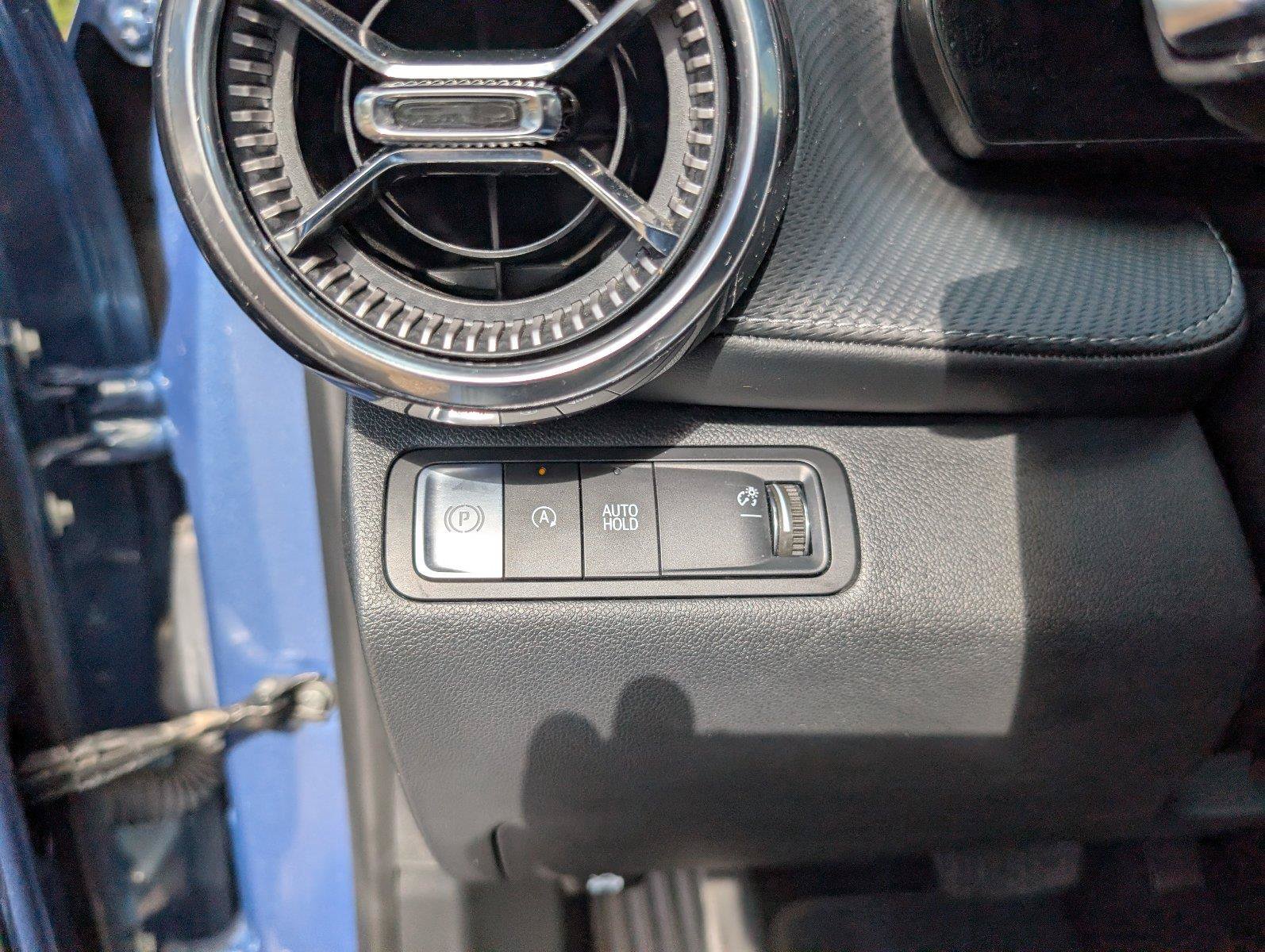 Used 2026 Chevrolet Equinox LT w/ Convenience Package II FWD image 31